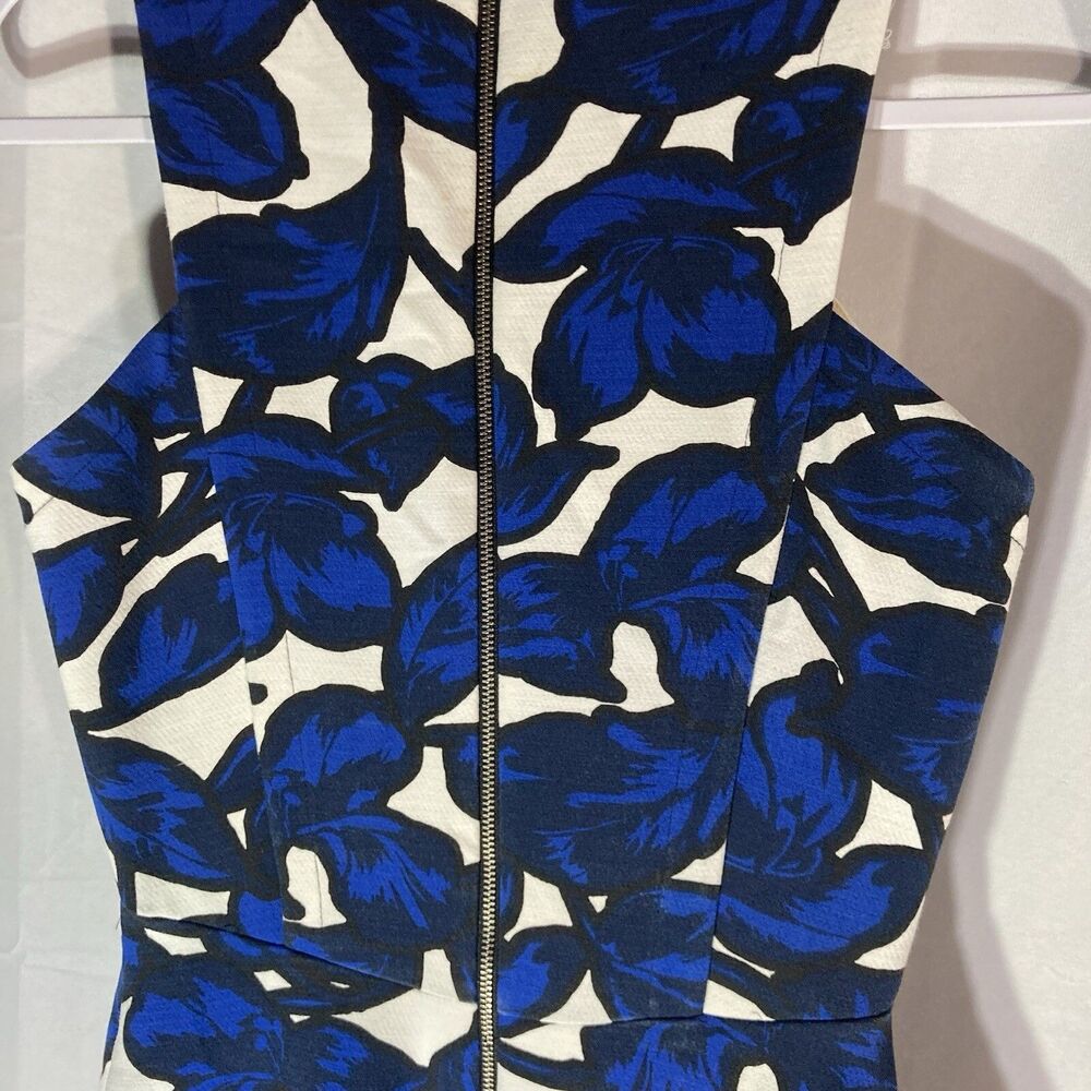 BANANA REPUBLIC white blue black floral sleeveless aline dress 2 - Picture 9 of 9